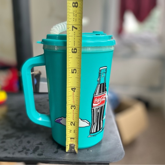 1996 Coca Cola Aladdin Thermal Mug Plastic Teal And Purple Polar Bear 18oz - Picture 10 of 10